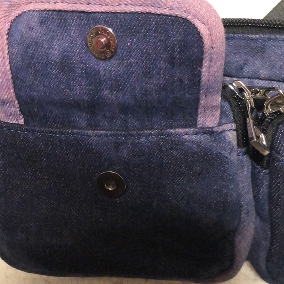 NWT FOREVER 21 DENIM FANNY PACK - Picture 6 of 8